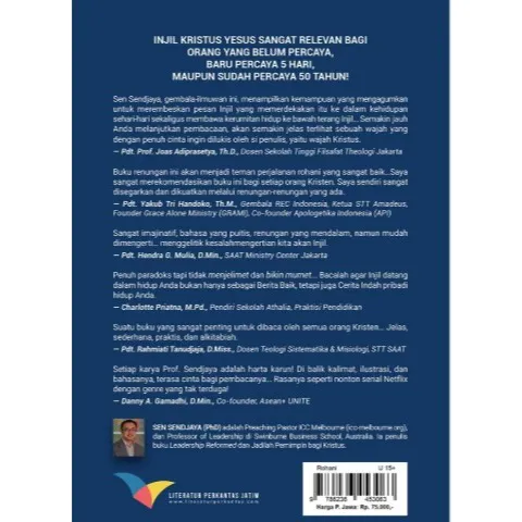 Buku Menghidupi Injil & Menginjili Hidup oleh Sen Sandjaya