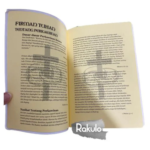 Buku Alkitab TB2 052 TI Wedding oleh Lembaga Alkitab Indonesia