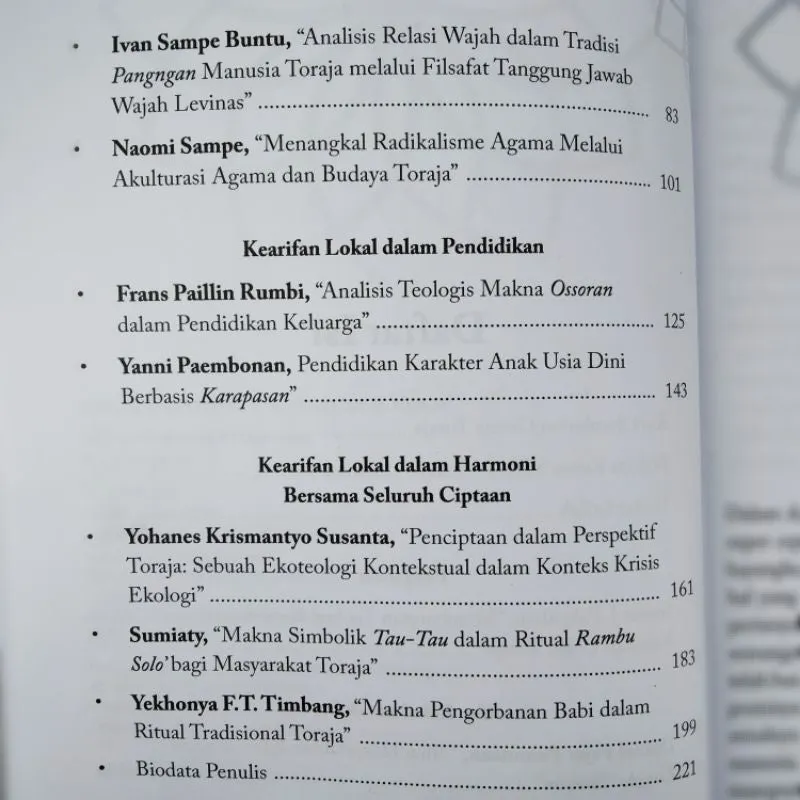 Buku Teologi Kontekstual dan Kearifan Lokal Toraja oleh Binsar Jonathan Pakpahan