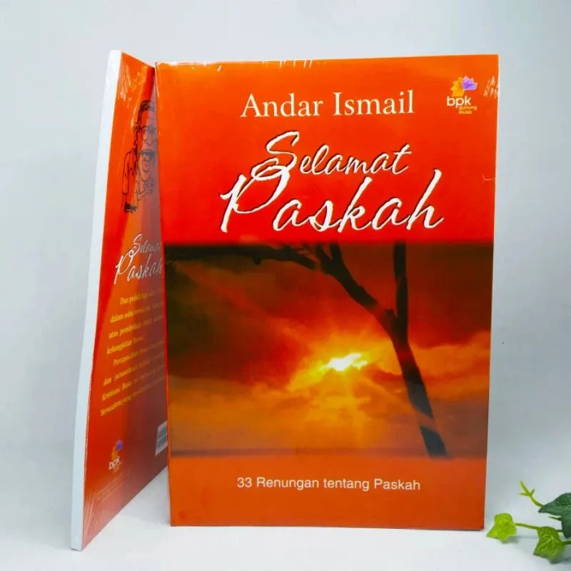 Buku Selamat Paskah oleh Andar Ismail